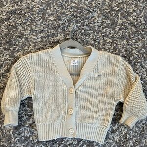 GAP Beige Button-Up baby 6-12months Cardigan